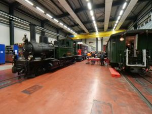 Apéro in der Allegrahalle in der Hauptwerkstätte der RhB