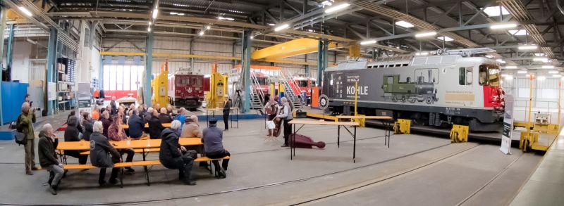 Ein kleiner, aber sehr feierlicher Event in der Hauptwerkstätte der RhB