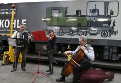 Musikalisch wurde der Spendenevent von den Holzklass-Salonisti des Club 1889 untermalt